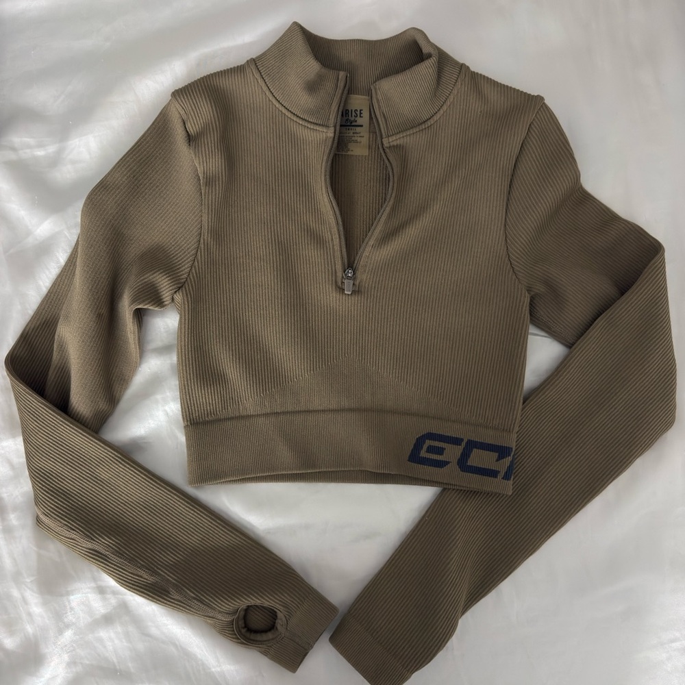 Echt Apparel Brown Zip-Up Crop Top